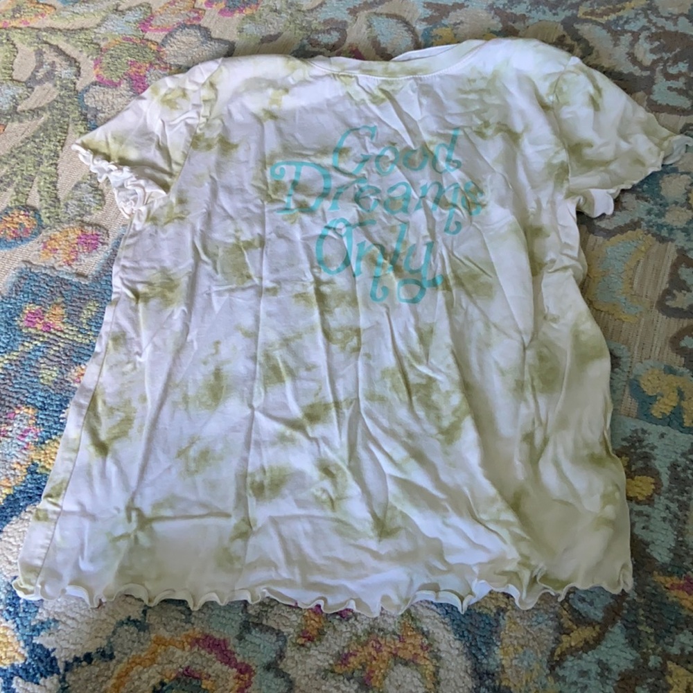 t shirt